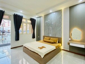 cho thuê nhà 2 tầng, hẻm 4m phan huy ích gần trưởng chinh, 2 phòng ngủ, giá 12 triệu/tháng