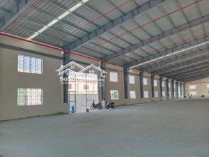 cho thuê kho xưởng 3000m2, 4500m2, 8500m2, 11.000m2 gần kcn bàu bàng, bình dương. giá thuê rất tốt
