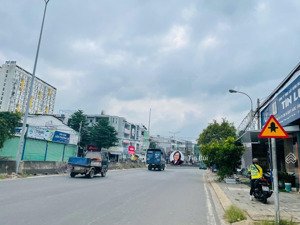 giá kịch sàn! bán đất đầu tư sát liên phường-global chỉ 65tr/m2. shr an tâm giao dịch. kdc phân lô