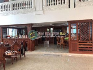 villa view sông saigon - quận 2