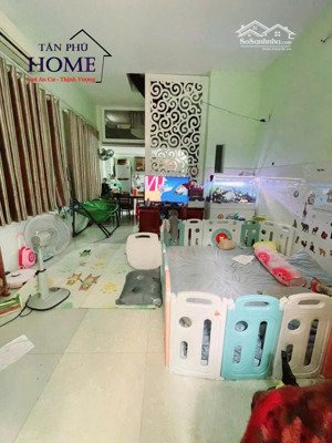 căn góc hẻm 6m vườn lài, nguyễn xuân khoát, dt: 4x10m, đúc 2 tấm, 2pn