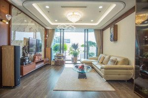 bán căn "hoa hậu" cc học viện quốc phòng 136m2, 3pn full nội thất đẹp, bc đông nam, giá 9,4 tỷ