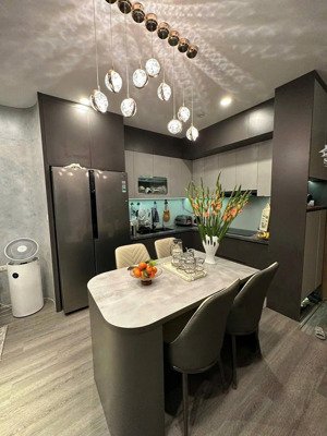 chưa đến 5 tỷ sở hữu ch samsora vạn phúc hà đông nội thất đẹp lung linh, 70m2 2n 2vs, lh 