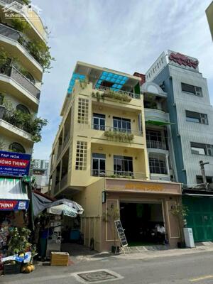 BÁN NHÀ GÓC 2 MẶT TIỀN TRẦN ĐÌNH XU – QUẬN 1 – VỊ TRÍ ĐẮC ĐỊA Diện tích: 5.2 x 20m – vuông vức, công nhận 105m²