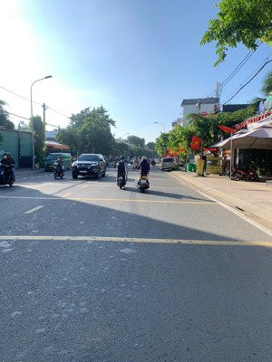 nhà trệt lầu mặt tiền đường số 2, trường thọ thủ đức shr 79m2 cho thuê 13 triệu