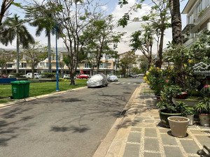 bán căn nhà phố 5x17m dự án merita khang điền view hồ bơi, công viên