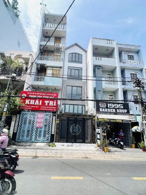 nhà mặt tiền âu dương lân, 17 phòng, có thang máy, dt lớn (4.1x36.5m) khu kinh doanh sầm uất q8