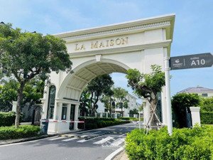 biệt thự đơn lập la maison 320m2/22tỷ - kế góc, cạnh clubhouse, vị trí siêu đẹp