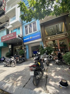 mp hai bà trưng 1 sổ vỉa hè rộng, đường lớn 6t tm dòng tiền tốt 149m2 giá 111.5 tỷ 