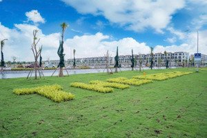 đất nền sổ đỏ riêng - sát bên kcn long hậu - ngân hàng cho vay tới 70%