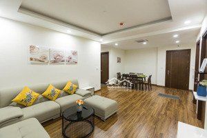 cho thuê golden palm 3 ngủ full đồ đẹp view thoáng giá chỉ 18 tr vào dc luôn , lh 