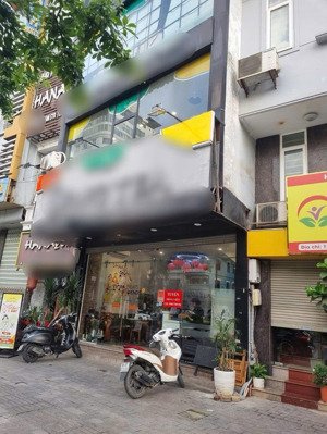 mặt phố víp đào tấn - vỉa hè rộng 2 thoáng - ô chờ thang máy - gần lotte - hồ tây 5p