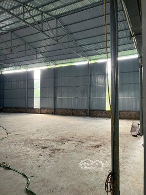 cho thuê kho đẹp tại xã song phương- hoài đức- hà nội. diện tích 400m2-1000m2