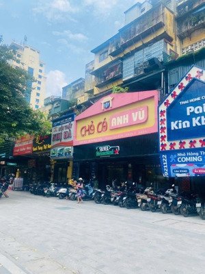 cho thuê mặt bằng đoạn ăn uống phố giảng võ 2 tầng phố nhộn nhịp