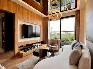duy nhất! bán căn 3pn hướng ban công đông nam rẻ nhất ecopark, hỗ trợ vay 0%, ck 4%, sắp giao nhà