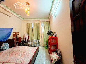 ô tô đỗ cửa, thông tứ tung - 20m ra mặt tiền nguyễn tri phương p8 q10 - nhà 3 tầng nở hậu - 10,5 tỷ