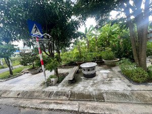 bán đất mt hoà phú 11 khu vip toàn toà nhà cao tầng sang trọng