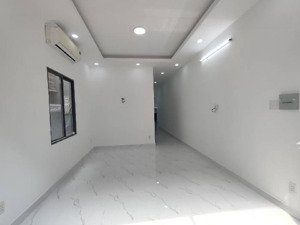 nhà đường hoàng diệu 2 - 93m2 - 4,8 tỷ giá siêu rẻ linh trung thủ đức