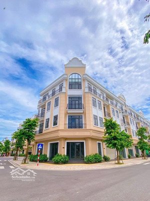 vincom shophouse quảng trị 115m² trung tâm tp đông hà sẵn hợp đồng thuê cơ hội vàng cho nhà đầu tư