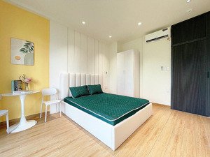 khai trương căn hộ 1pn - ban công - mặt tiền - thang máy - hầm xe - ngay cầu điện biên phủ