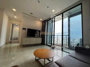 bán 2pn diện tích lớn view lm81, người việt ngưởi và người nước ngoài có thể mua được
