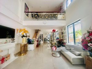 lakeview city 23 tỷ sở hữu ngay shophouse 4 tầng. dt 7x20m sẵn nội thất cao cấp (có thang máy)
