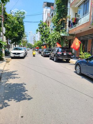 bán lô đất mt an thượng 29 sát lê quang đạo. trung tâm phố tây an thượng. khu du lịch biển,