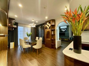 chính chủ cần bán t6: studio 1.7 tỷ; 1pn + 2.7tỷ; 2pn - 3.3tỷ; 2pn + 3.85tỷ; 3pn - 4.7tỷ smart city