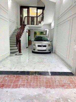 ô tô vào nhà phố kim giang 56m x 6tầng mới koong tầm tiền hiếm