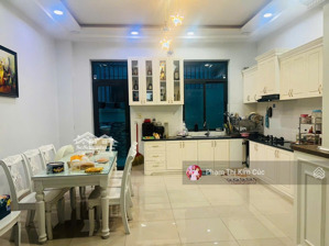 hót nhà phố đẹp nhất lakeview city. mặt tiền đường 25m, view trực diện hồ sinh thái giá bán 23 tỷ