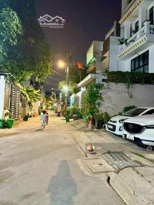 bán nhà 4 tầng có gara ô tô, đường xe hơi 6m, hiệp bình chánh, thủ đức