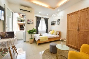 cho thuê căn hộ ban công có cửa sổ - rộng 30m2 - thành thái q10