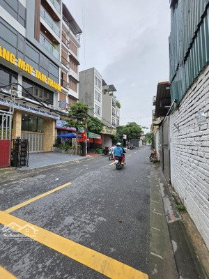 bán nhà liền kề him lam thượng thanh 73m x 5 tầng, vị trí vàng kinh doanh, giá 17.15 tỷ