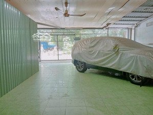 chính chủ gửi bán gấp nhà mặt tiền đường bình trưng, quận 2 diện tích lớn, nở hậu, giá tốt!