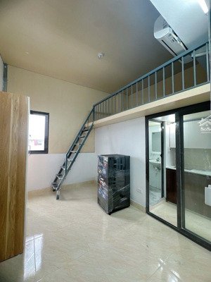 cần bán gấp ccmn yên xá 60m 7 tầng doanh thu 70tr/tháng ngõ thông thoáng gần phố