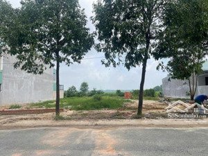 chỉ 599 triệu sở hữu đất 100%thổ cư liền kề kcn mỹ phước 3 - bến cát , giá cực mềm , mua là lời