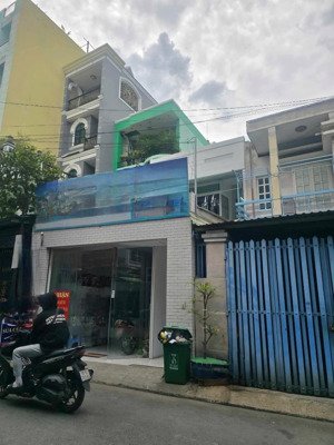 bán nhà có mặt và 12 phòng trọ cho thuê nhà hẻm xe tải thông các hướng khu kinh doanh sầm uất