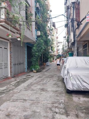 tôi chính chủ bán nhà riêng ngõ 521 phố trương định 45/48m 6t- gara ô tô, kd. giá 12.5 tỷ ( có tl)