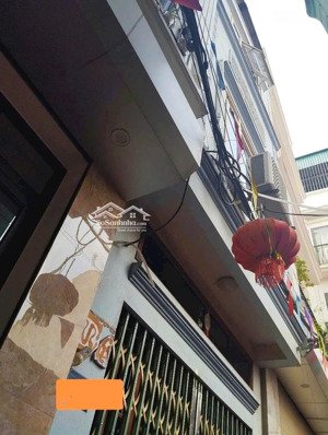 6.45tỷ, 36.8 m2, 4 tầng, trung tâm phường việt hưng, phân lô, cạnh vinriverside