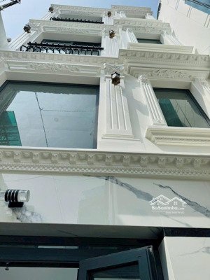 cực rẻ mặt tiền nguyễn trung trực, 6x22m, dòng tiền 100 triệu/tháng, hầm 7 tầng thang máy, 29 tỷ tl