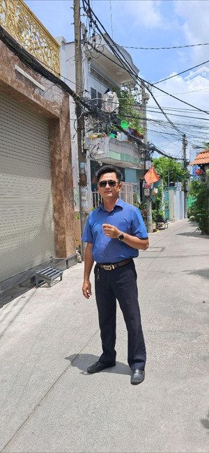 nhà 5 tầng mặt tiền hẻm 4m đẹp lung linh, đường lưu hữu phước q8