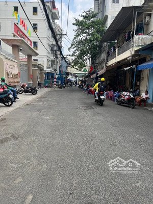 bán nhà quận tân bình- 33m2,3 tấm,đường âu cơ,p9 -giá 4.2 tỷ