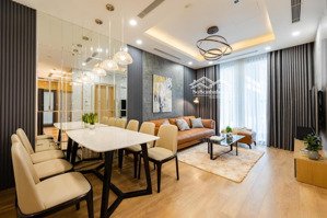 tôi chính chủ ở hinode city cần bán căn 2 phòng ngủ, giá 7 tỷ. liên hệ xem nhà: 