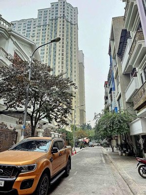 bán đất phố tô hiệu, hà đông, lô góc view biệt thự, mặt tiền rộng.