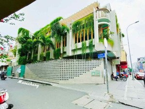 góc 2mt cao thắng q3,dt 8,1m x 12m ,cn 165m2 ,kc 4 tầng ,xd mới hầm 8 lầu, hđt 120tr,giá bán 73 tỷ