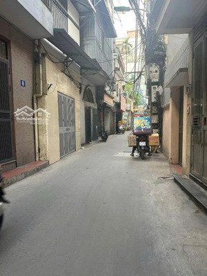 bán nhà 5tang, lô góc, oto,dt 60m2 x mt 4.8m. kinh doanh sầm uất. giá:14tỷ. nguyễn trãi-thanh xuân.