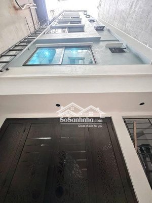 bán nhà trần thái tông cầu giấy dt 60m x 7t x mt 4,5m giá 18,2 tỷ có thương lượng