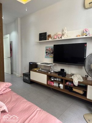 mtkd lạc long quân, tân bình 76m2 6 tầng thang máy 6 pn sát bên quận 10 - 11