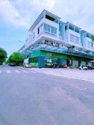 Giá gấp 9 tỷ. Bán nhà cực đẹp 1T2L khu Văn Hoa Villa Thống Nhất, BH. 5x22m. Sổ hoàn công.