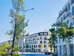 nóng, chỉ 20,5 tỷ căn liền kề diện tích 95m2 đại lộ thảo viên dự án hinode royal park. 
